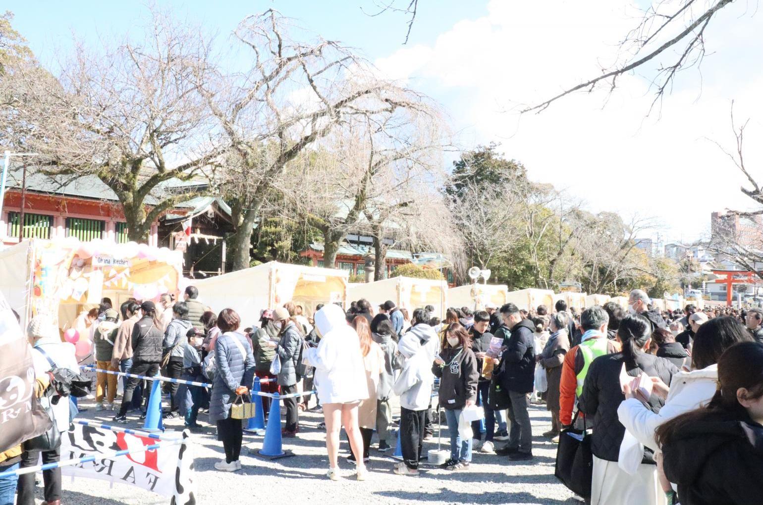 お待ちかねの「スイーツのまち富士宮～プリンまつり～」は、2026年2月22日(日)10時から、神田川ふれあい広場・富士山本宮浅間大社馬場にて開催いたします。